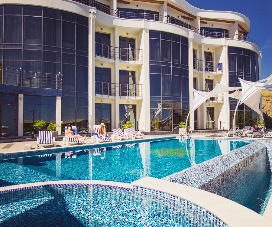 отель в Алуште в Крыму Sky&Mare